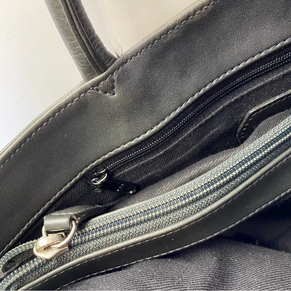 Liz Claiborne Genuine Grey Leather Bag with Handles & Detachable Shoulder Strap - Picture 11 of 13